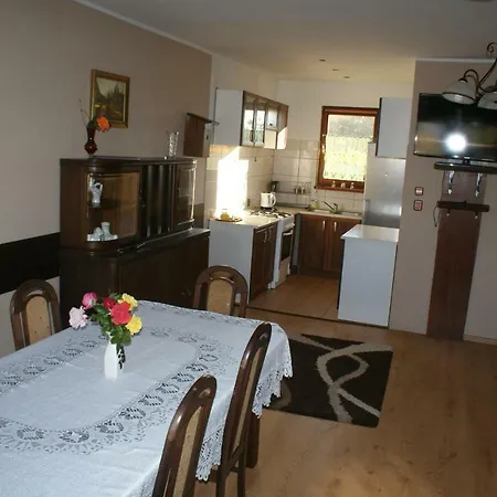 Agrodomki Okej - Dom Olenka Vakantiehuis *